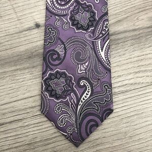 Jos. A. Bank Signature Collection Purple Jacquard Paisley 100% Silk Tie Vintage